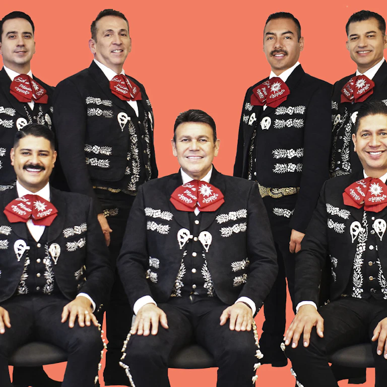 A Merry-Achi Christmas